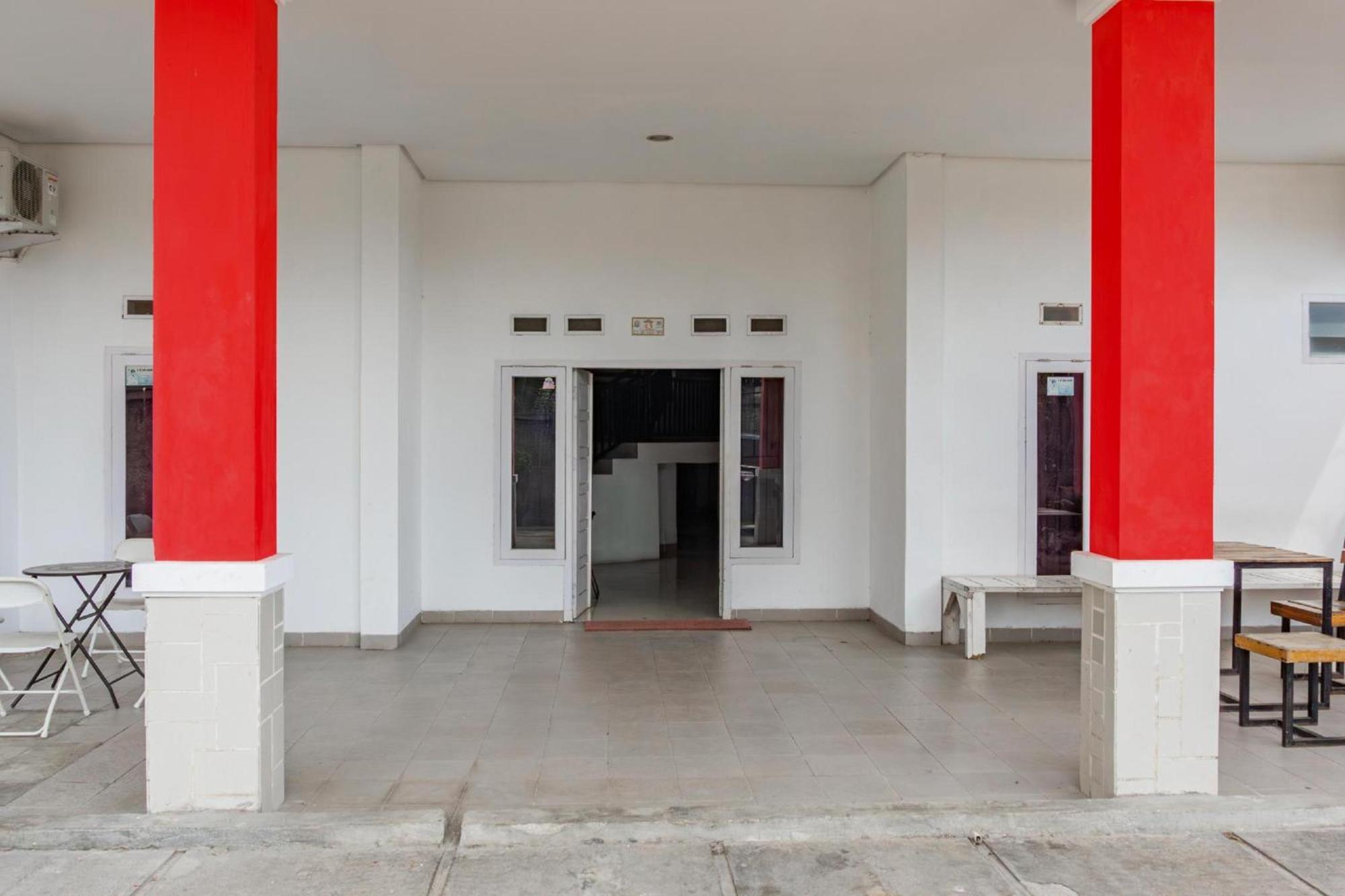 Hotel O Rajabasa Near Universitas Lampung Formerly Hotel Prasetya Bandar Lampung Exterior foto